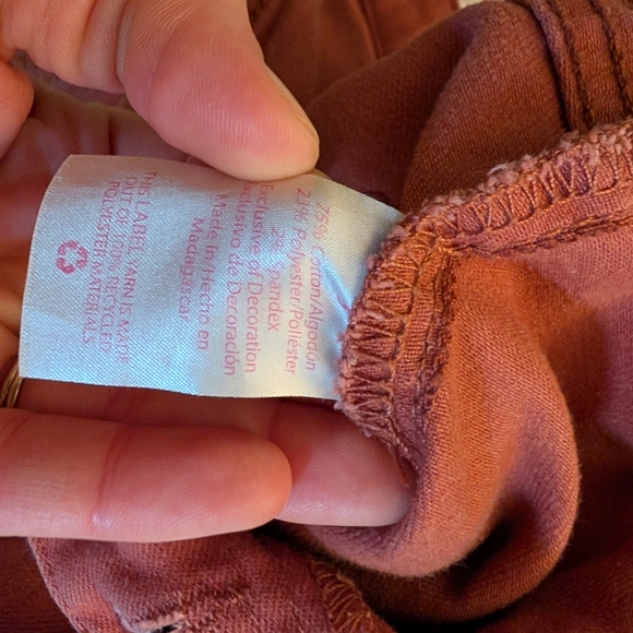 NOBO Rust Red High Rise Button Fly Shorts - Picture 4 of 4